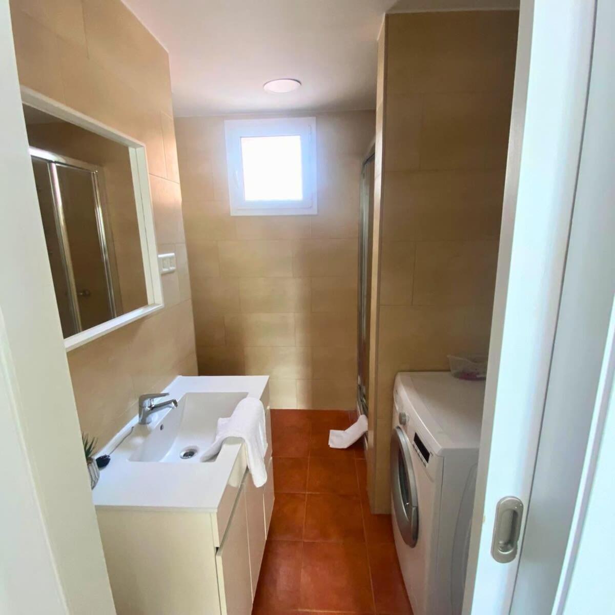 Great In Poblenou Perfect For 4 People Lejlighed *