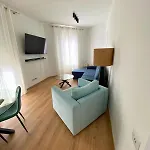 Great Apartment In Poblenou Perfect For 4 People